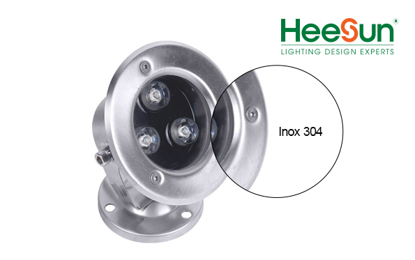 đèn sử dụng inox 304